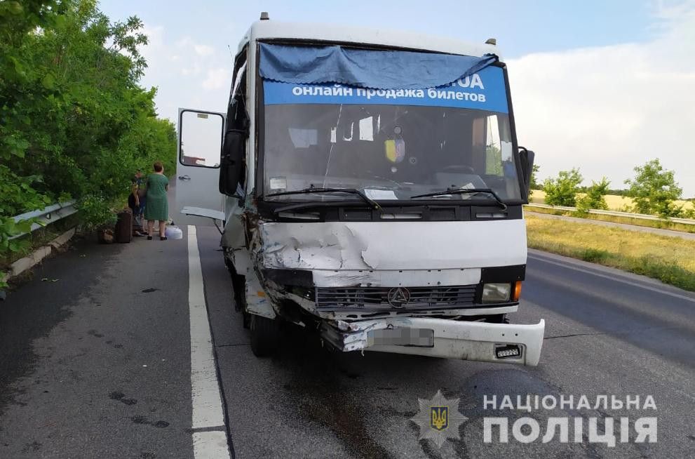 На Харьковщине в результате аварии погибли два человека