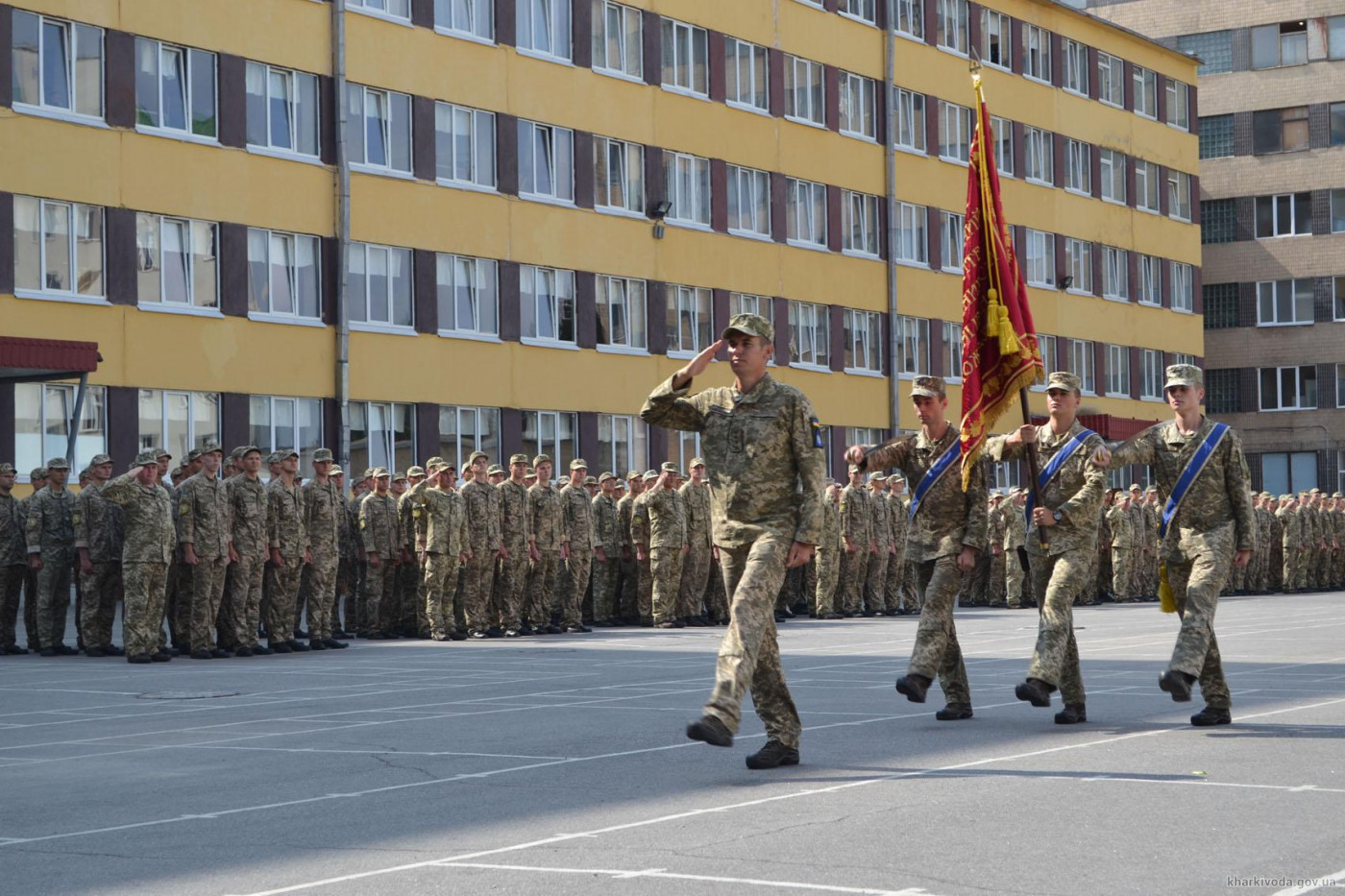 Выпускники ХНУВС приняли Военную присягу