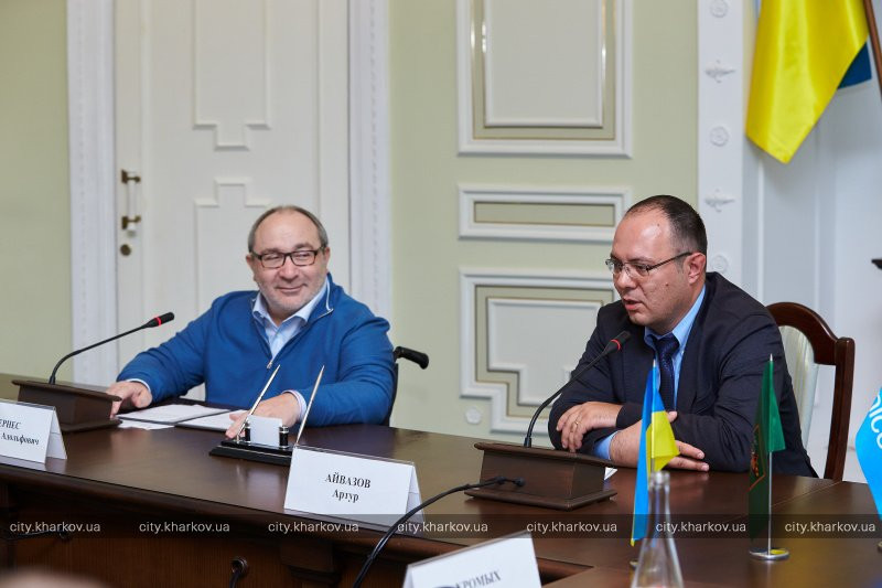 Кернес подписал меморандум с ЮНИСЕФ