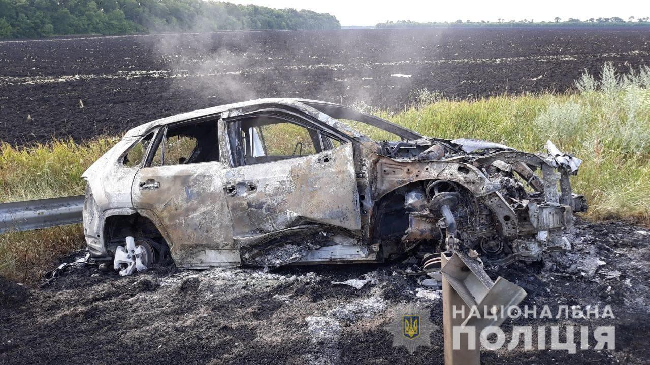 На Харьковщине в результате аварии сгорела Toyota