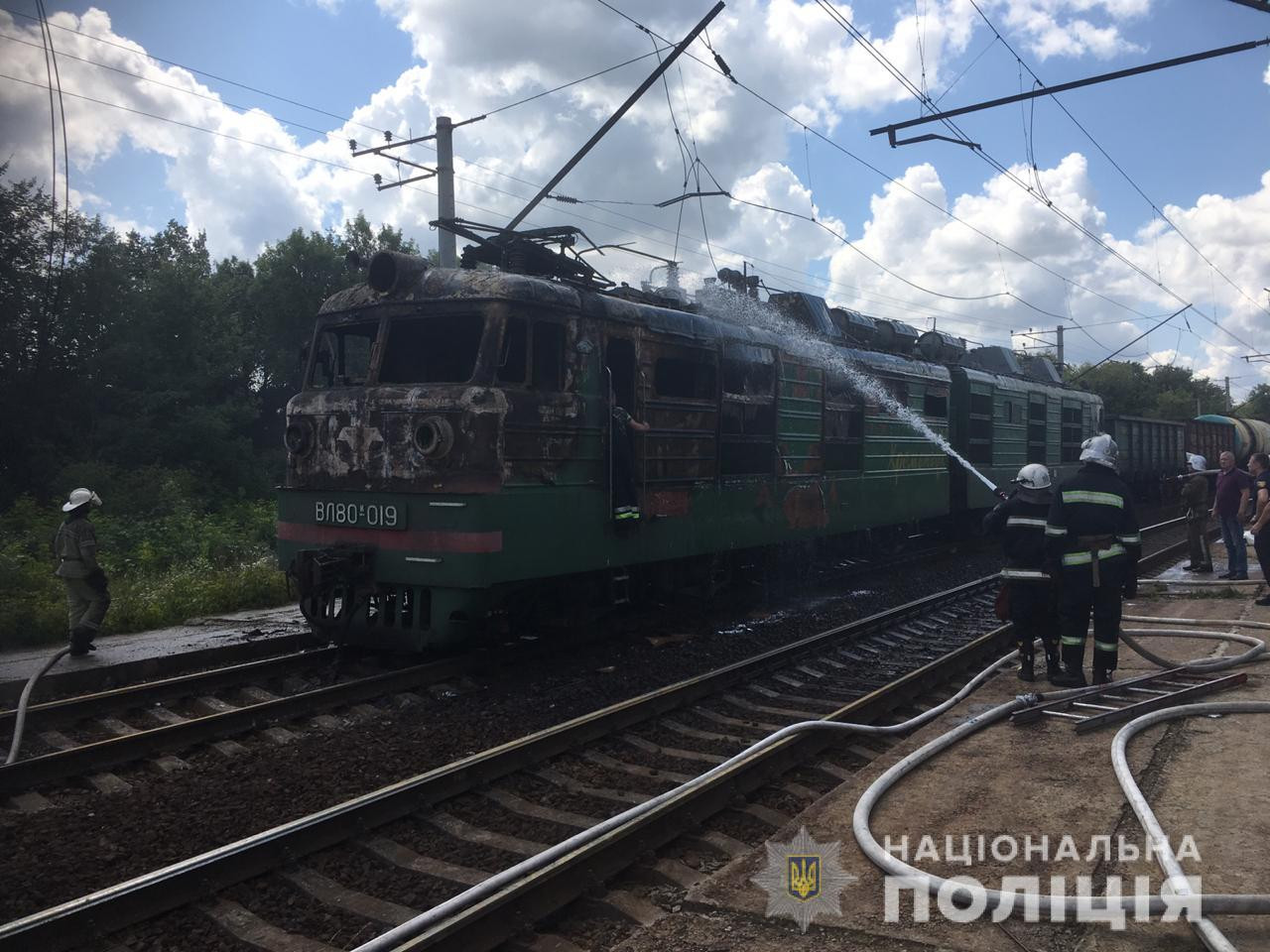 На Харьковщине произошло возгорание неисправного электровоза