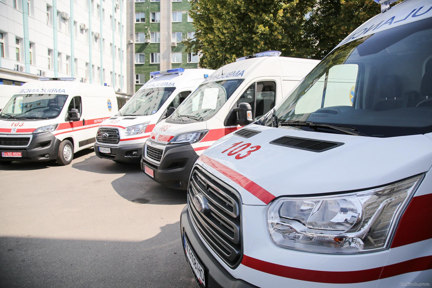 Харьковский областной центр экстренной медицинской помощи получил 10 новых «скорых»