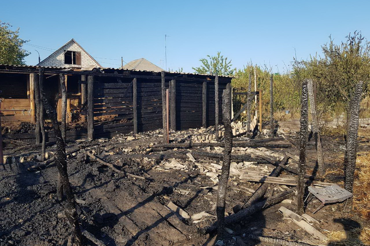 Под Харьковом сгорело 8 тонн сена