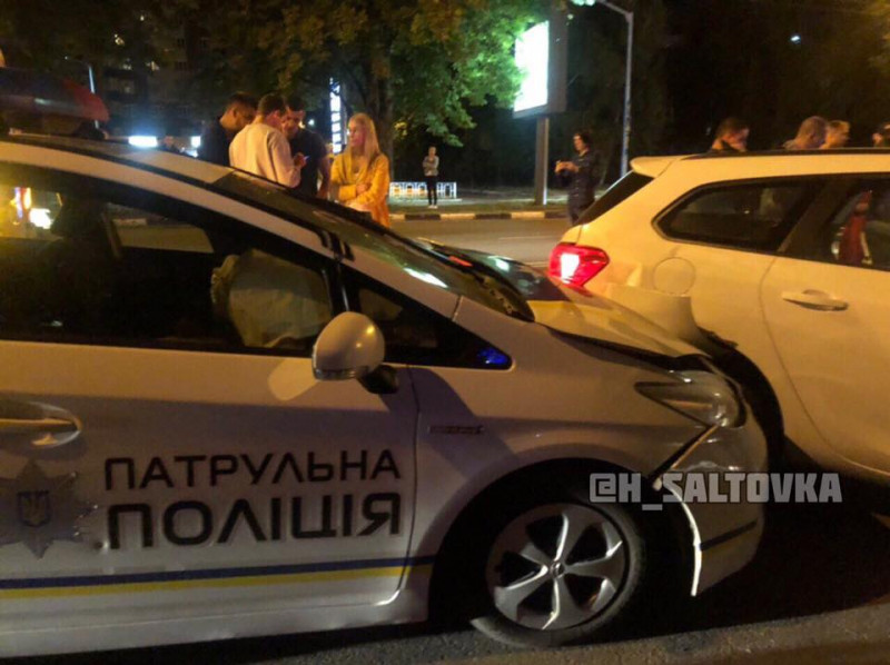 В ДТП в Харькове пострадали патрульные