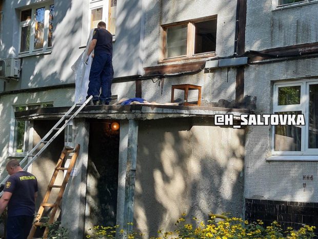 На Салтовке мужчина выбросился из окна многоэтажки