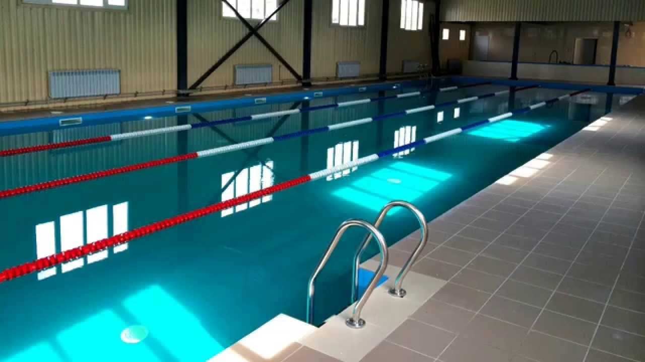 В Кабмине подумывают отменить медсправки для бассейна и работы