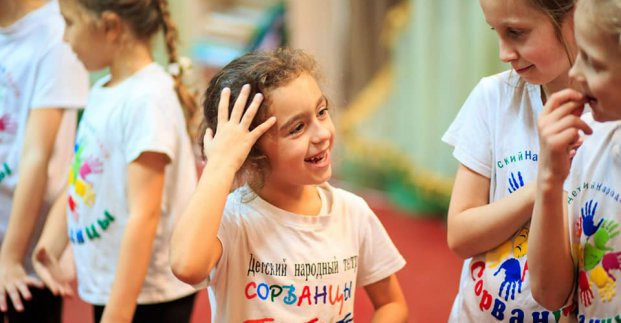 На подиум «Kharkiv Fashion» выйдет детский театр