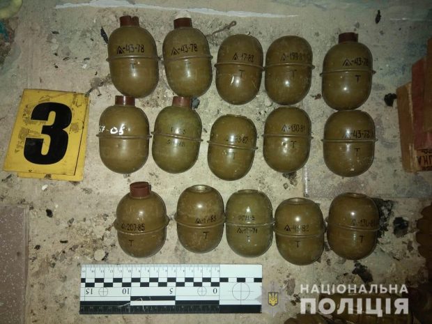 Перестрелка на Клочковской: полицейские изъяли самый большой арсенал за все последние годы