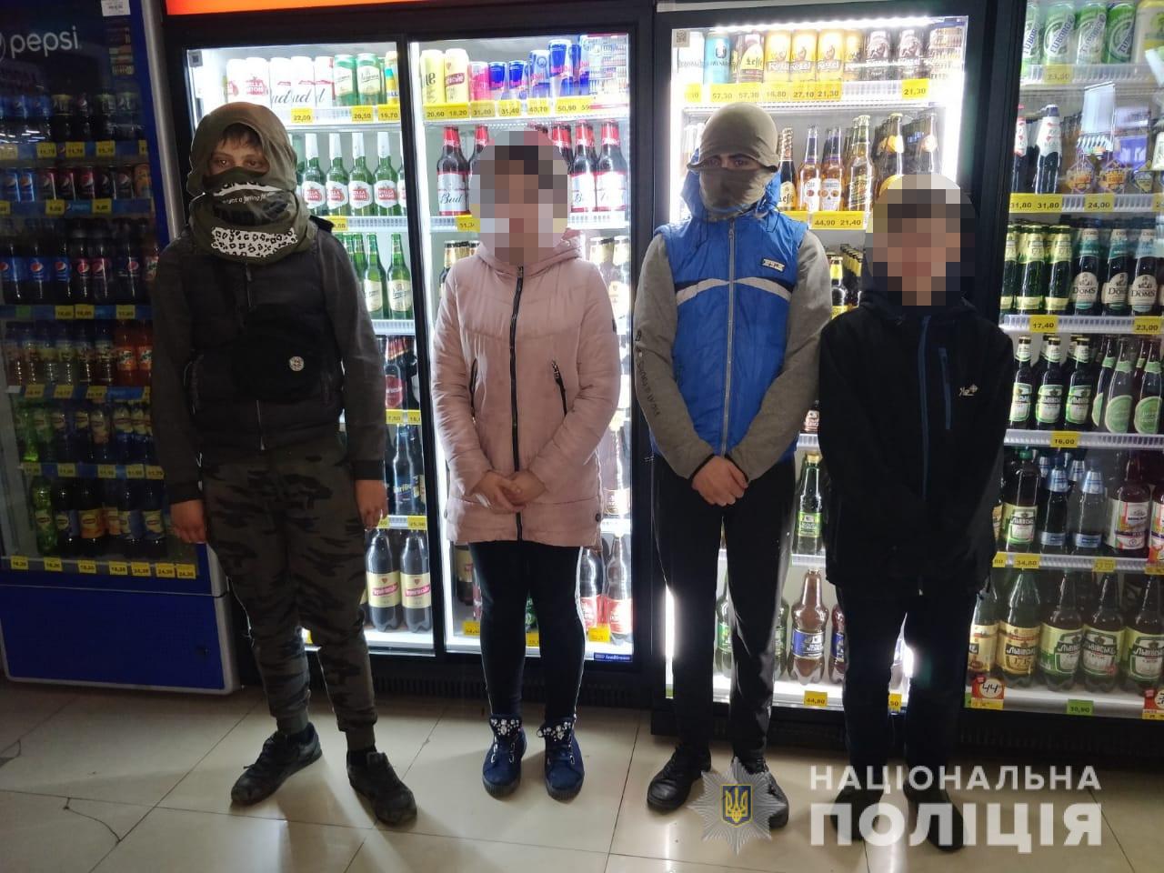 В Харькове подростки пытались совершить кражу из киоска