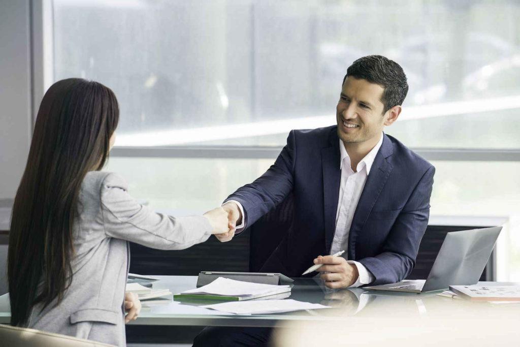 Как найти хорошего адвоката в Харькове