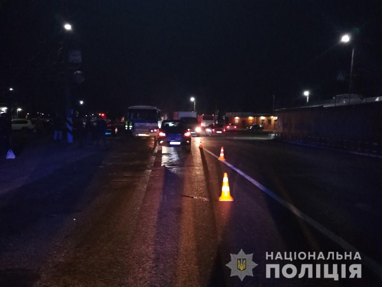 Под Харьковом 21-летний водитель сбил пешехода