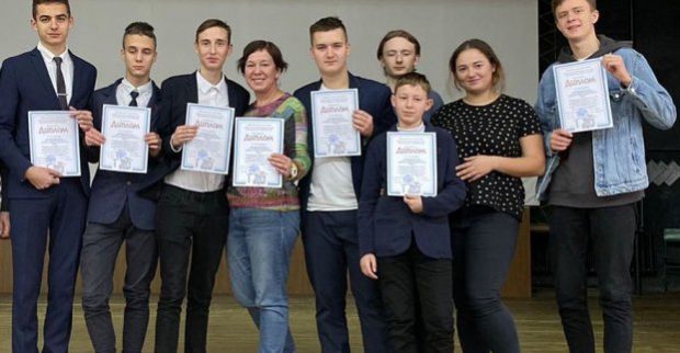 Харьковские школьники победили на всеукраинском турнире юных изобретателей