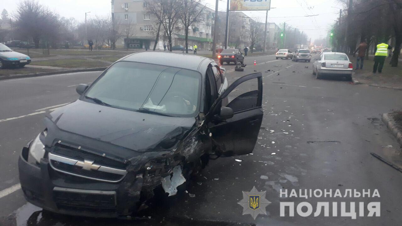В результате ДТП в Харькове пострадали женщина и ребенок