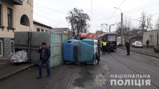 В Харькове в результате ДТП пострадал пассажир автомобиля