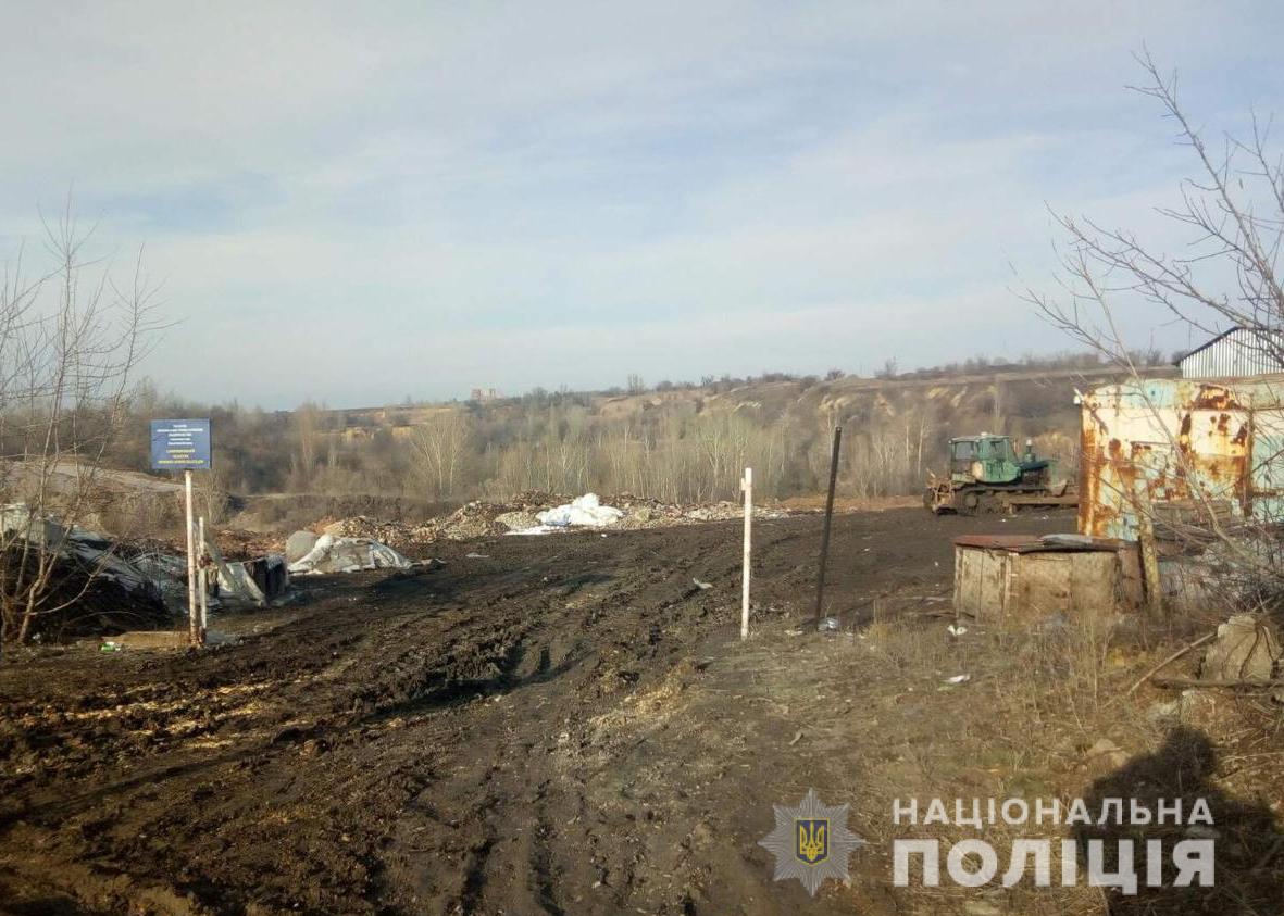 Под Харьковом охранник мусорного полигона напал на журналистов