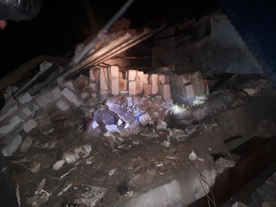 Под Харьковом рухнула стена здания: есть погибший