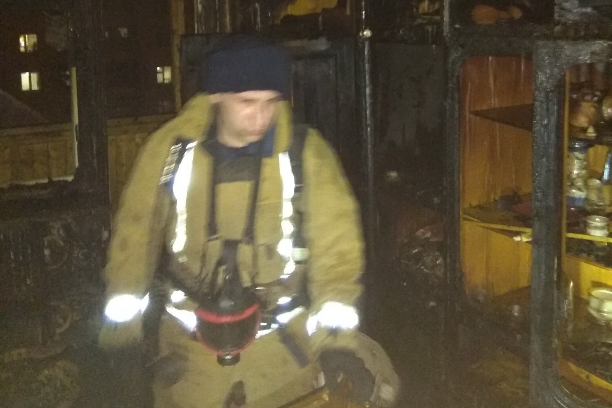 В Харькове во время пожара в девятиэтажном жилом доме эвакуировали 32 жителя