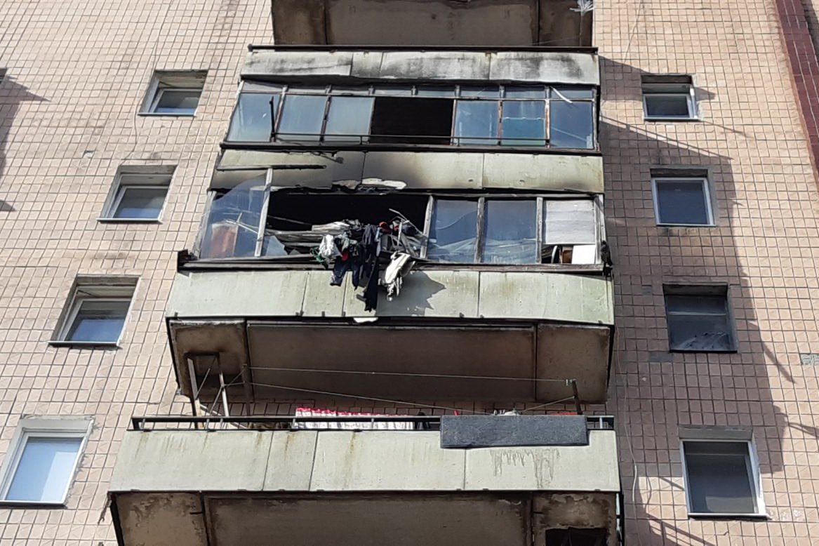 В Харькове спасатели эвакуировали 35 человек на пожаре в 9-этажке