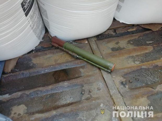 В Харьковской области на железнодорожной станции нашли гранатомет