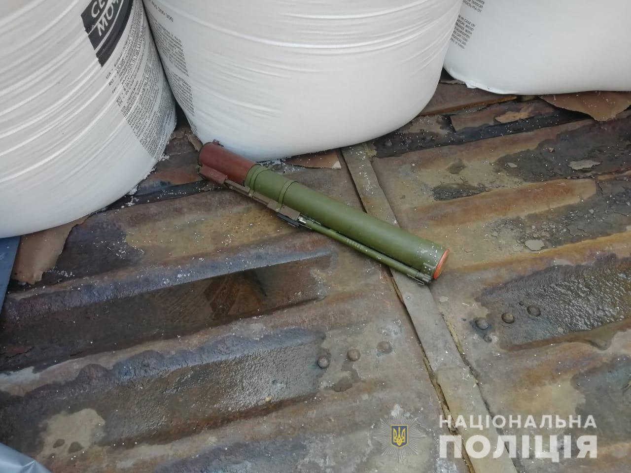 В Харьковской области на железнодорожной станции нашли гранатомет