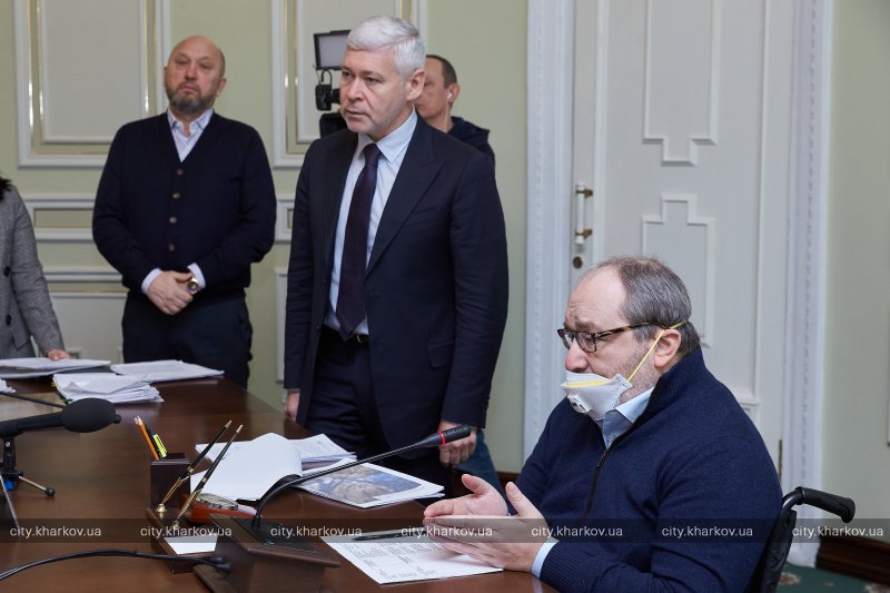 В Харькове закрывают рынок “Барабашово”, секонд-хенды и ночные заведения (видео)