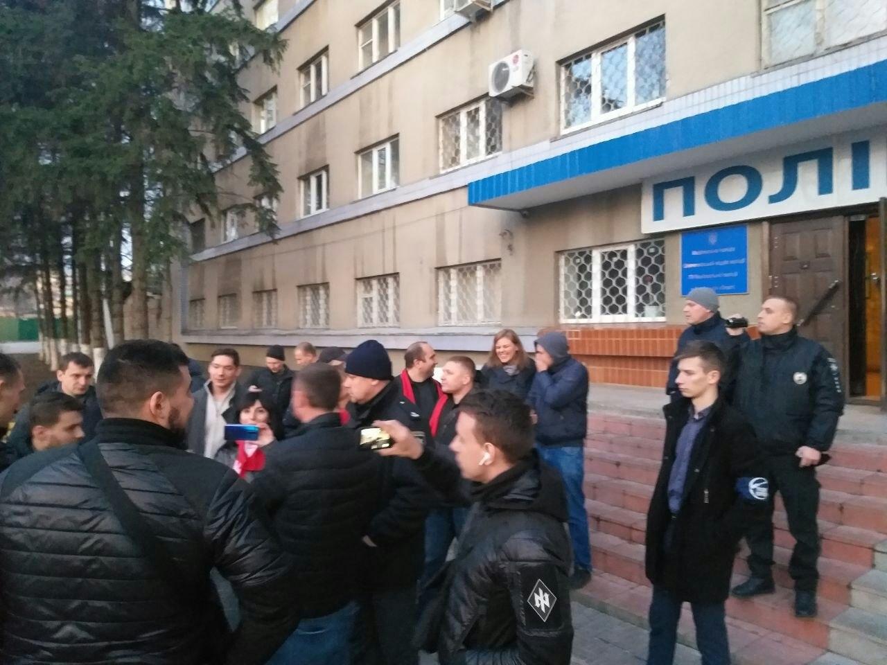 Нападение на агитаторов Шария в центре Харькова: полиция открыла уголовное производство