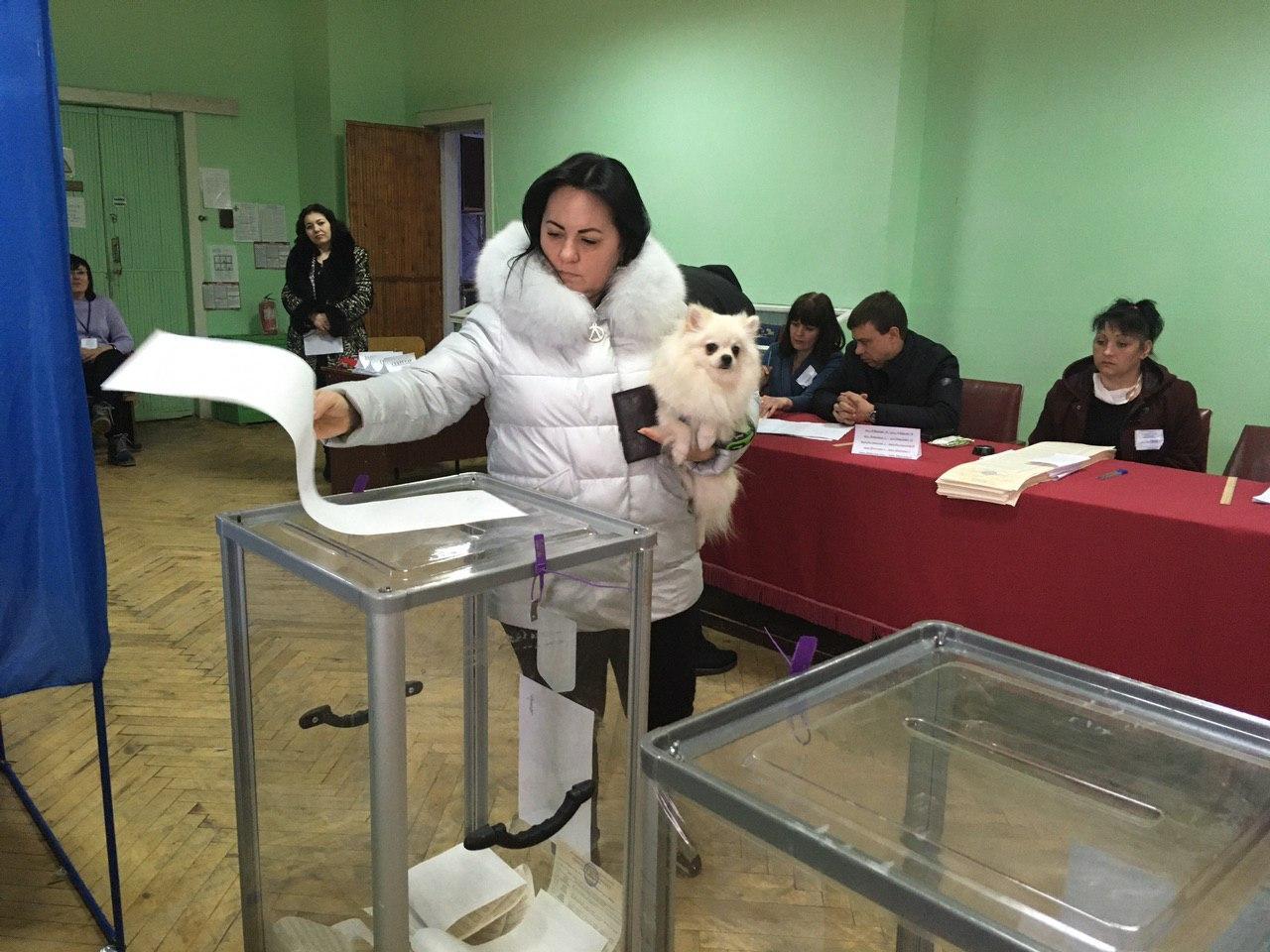 На выборы нужно взять только паспорт – глава  Харьковской избирательной комиссии