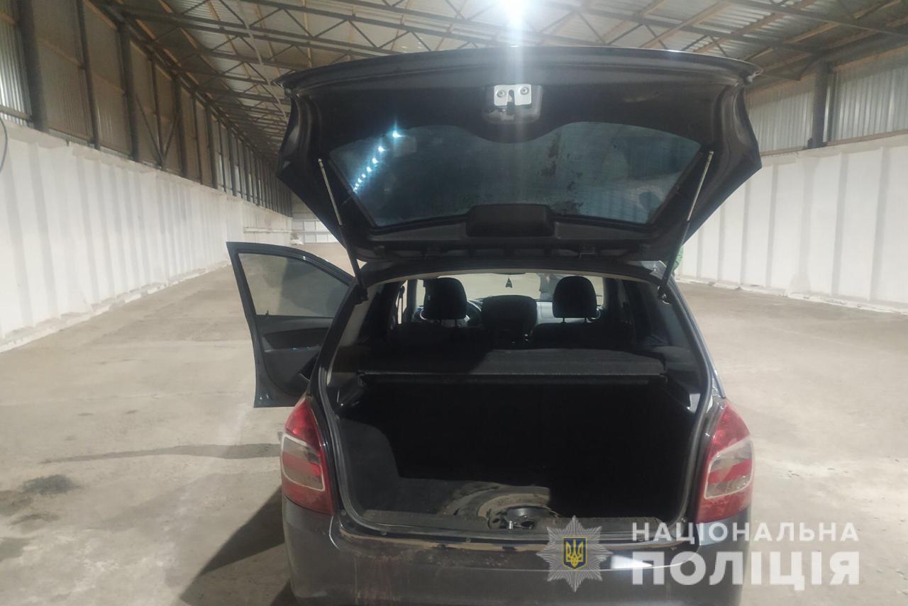 В Харьковской области мужчина насмерть сбил женщину, вывез в соседнюю область, сжег и закопал труп (видео)