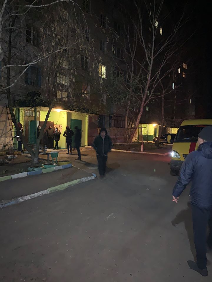 Забаррикадировался и угрожал подорвать гранату: в полиции рассказали подробности