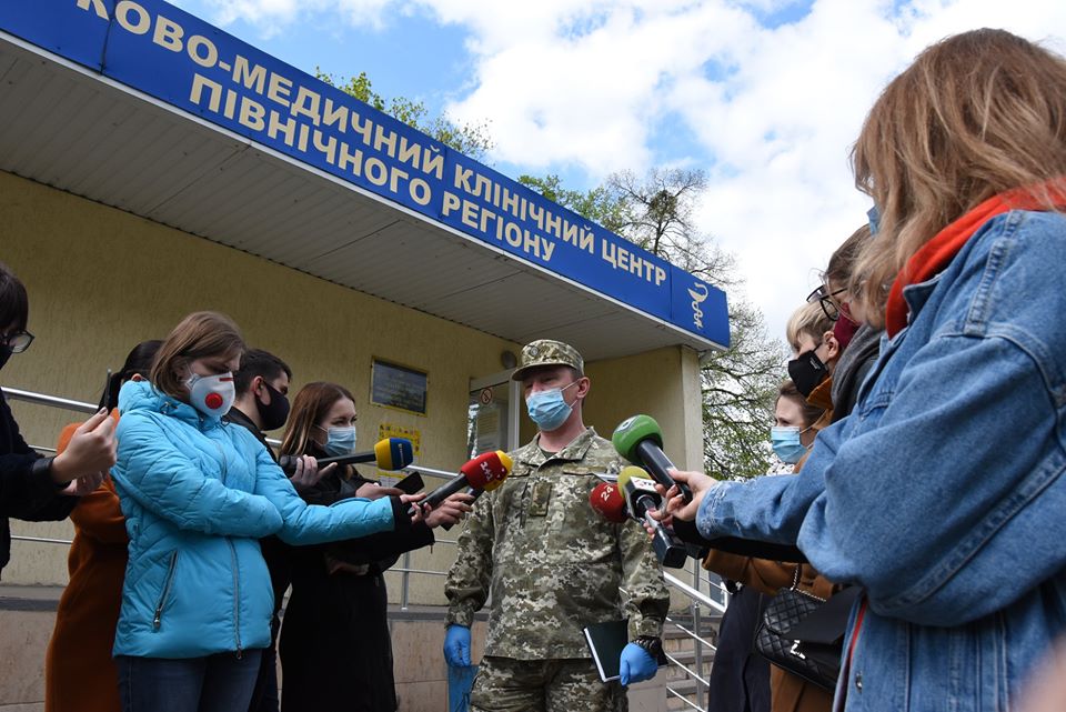 Вспышки коронавируса среди военных медиков на Харьковщине нет – Минобороны