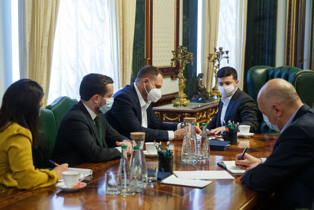 В Офисе президента обсудили смягчение карантина