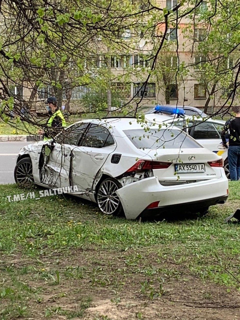 В ДТП на Алексеевке пострадали пять человек, среди них дети