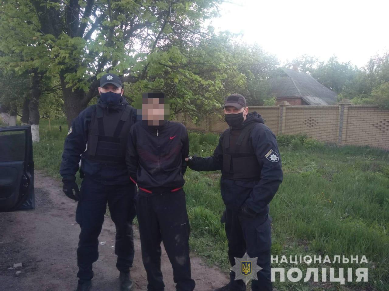 Рецидивист представившись сантехником ограбил квартиру в центре Харькова (видео)