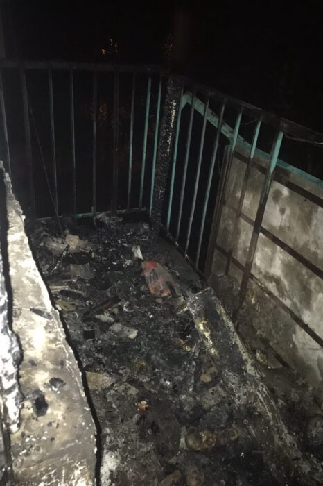 В Харькове горел балкон пятиэтажного дома