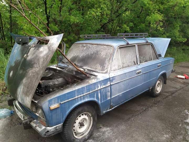 Под Харьковом на ходу загорелся автомобиль