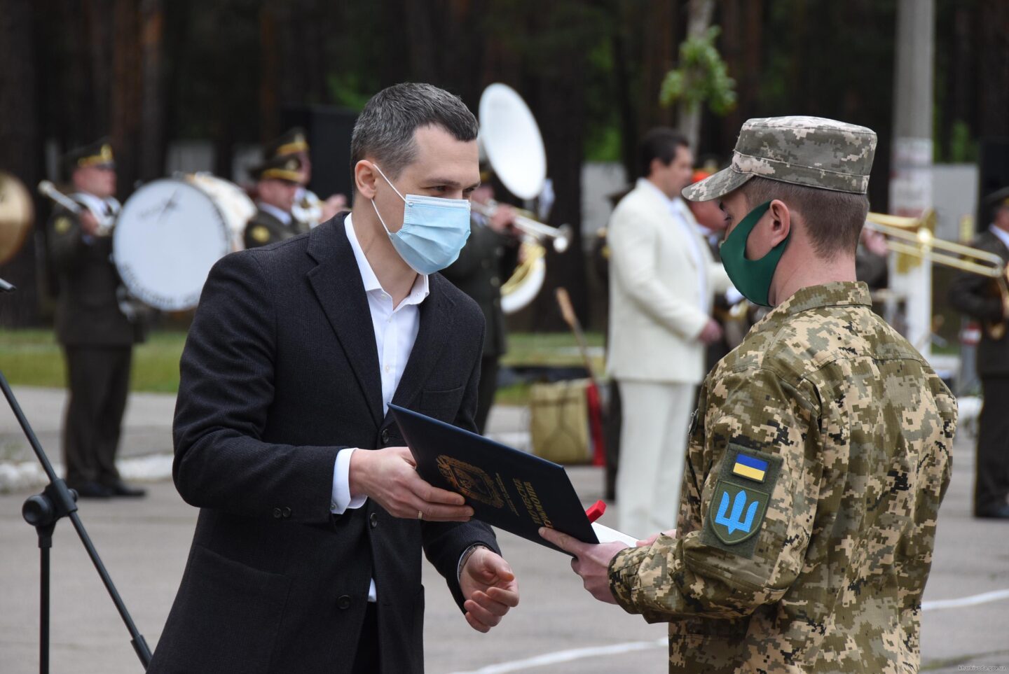Под Харьковом открыли Мемориал Славы погибшим воинам