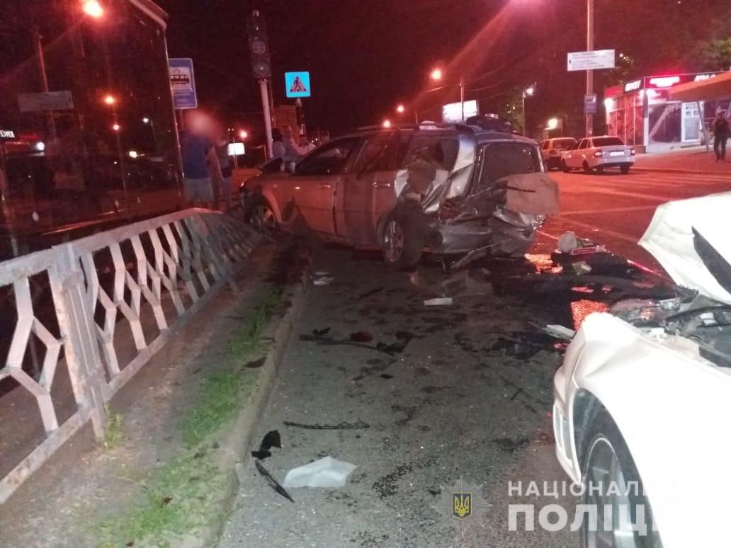 В Харькове экс-чиновник мэрии устроил аварию