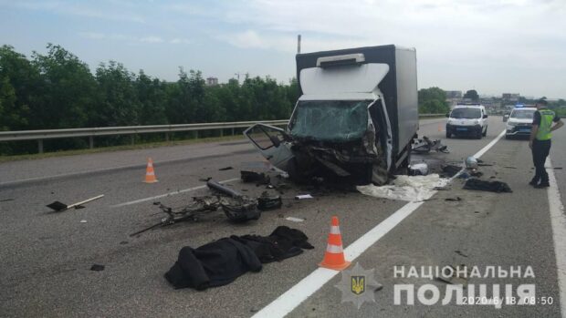 Под Харьковом в автокатастрофе погиб 18-летний парень