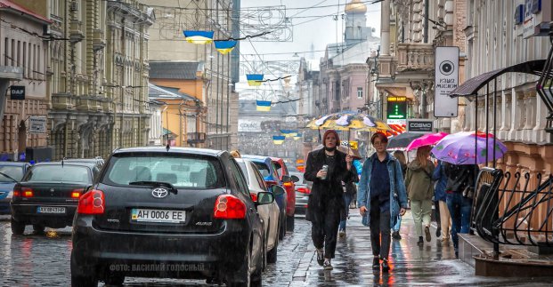 Завтра в Харькове - до 20 градусов тепла и дождь