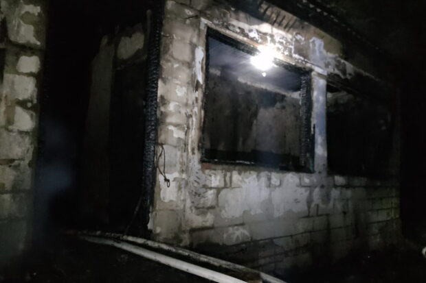 Под Харьковом во время пожара в частном доме погиб мужчина