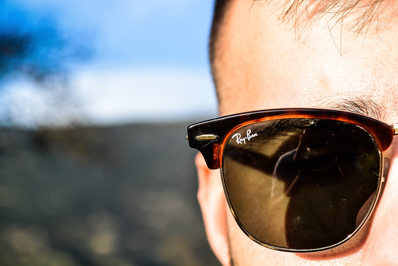 Солнцезащитные очки Ray Ban: основные критерии выбора
