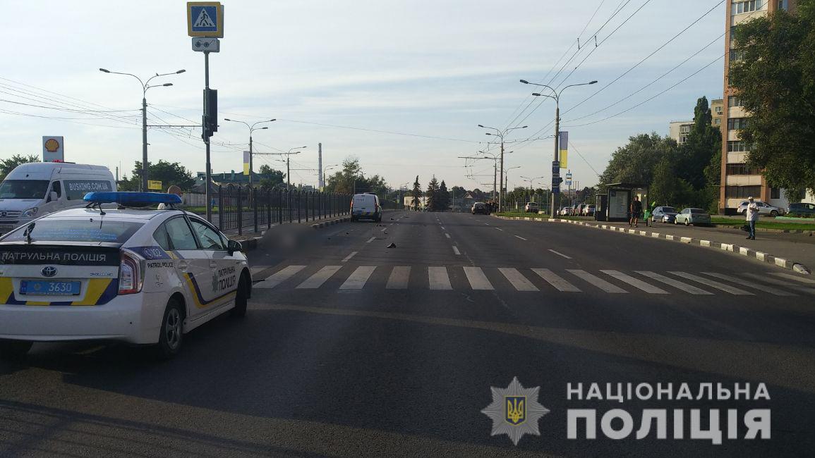В Харькове на пешеходном переходе насмерть сбили пожилую женщину