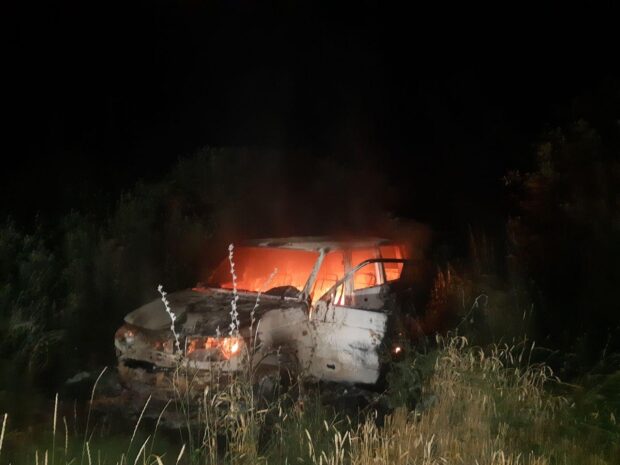 Под Харьковом во время движения загорелся автомобиль