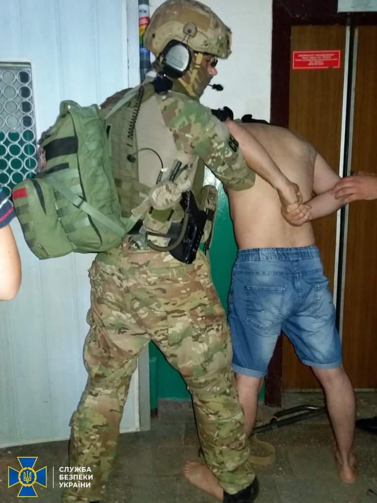 В Харькове задержали организаторов группировки, поставлявших оружие для криминалитета