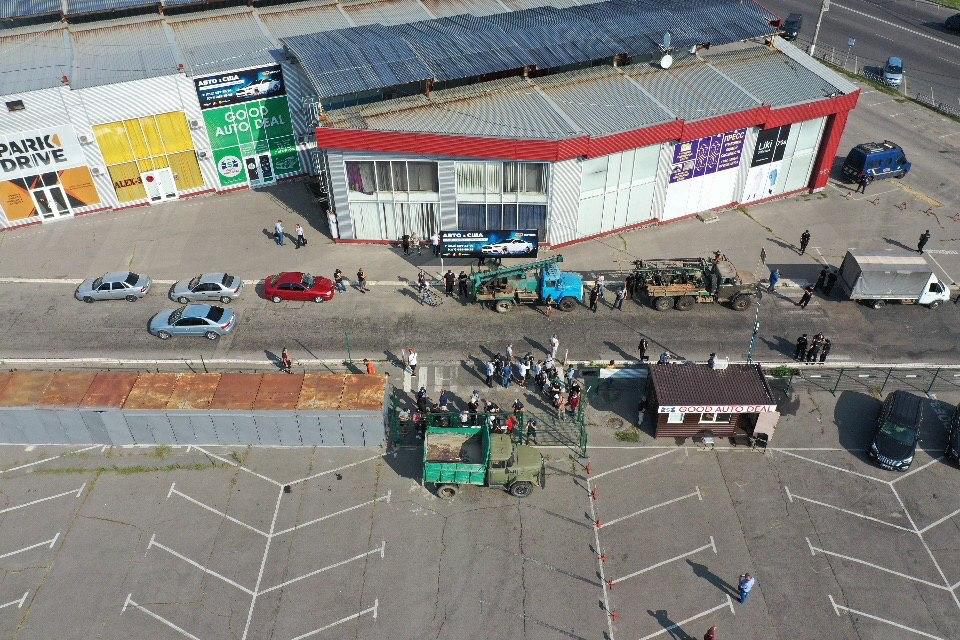 На автоплощадку “Барабашово” не пустили тяжелую технику