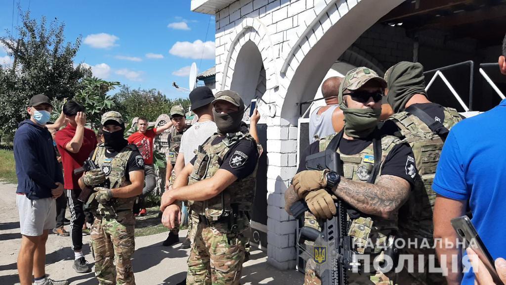 Полиция открыла уголовное производство по факту конфликта в селе Андреевка (видео)
