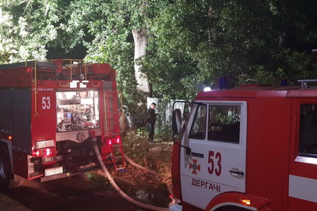 Под Харьковом горело два заброшенных дома