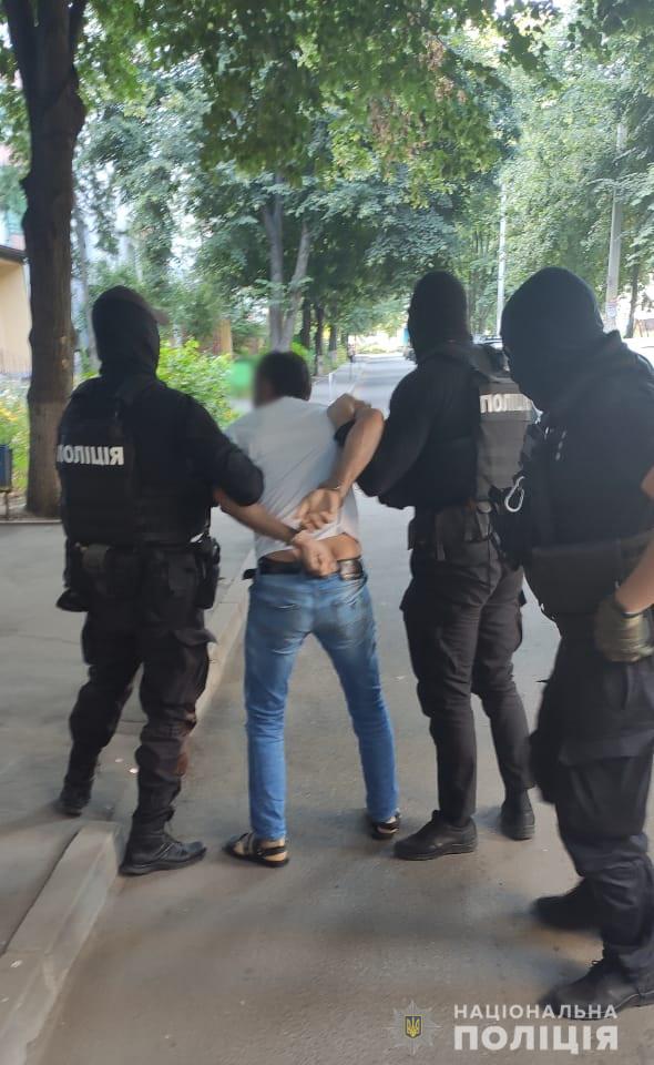 В Харькове задержали иностранца, которого разыскивал Интерпол по запросу РФ (видео)