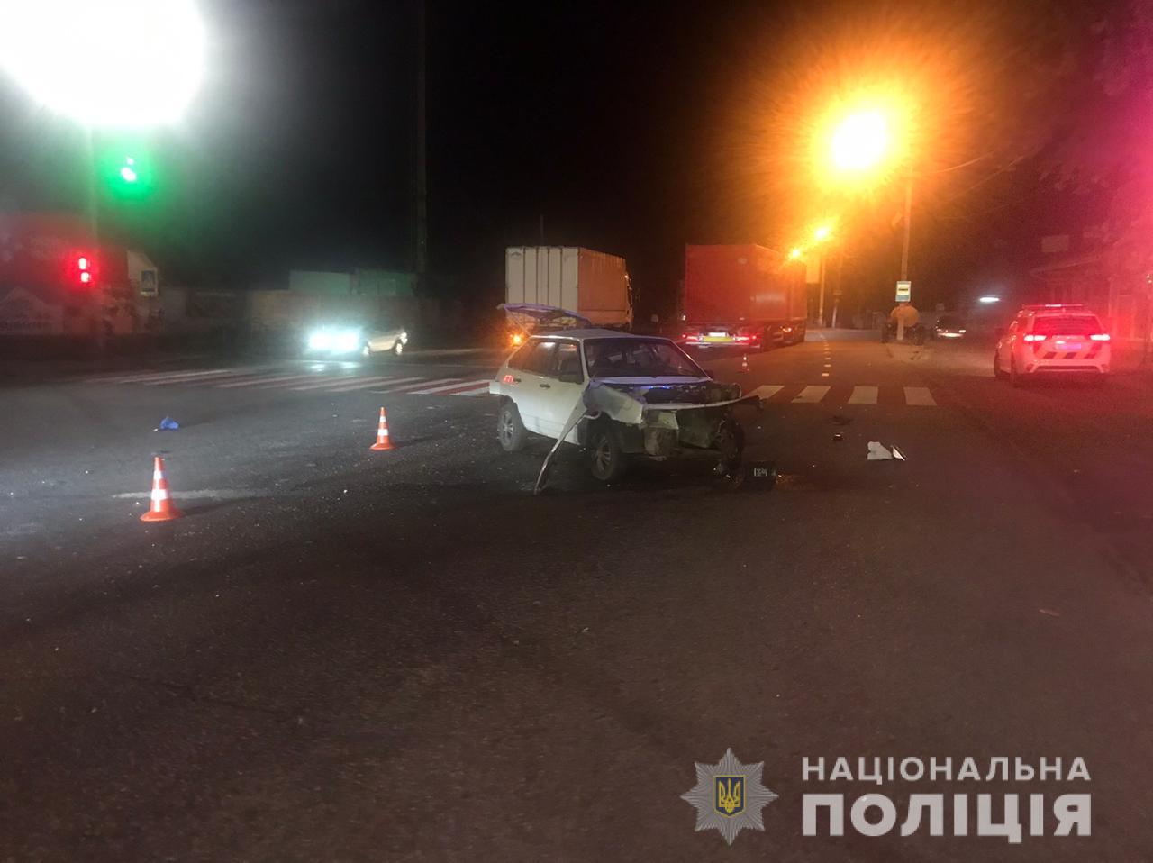 В результате аварии под Харьковом в больницу попали четыре человека