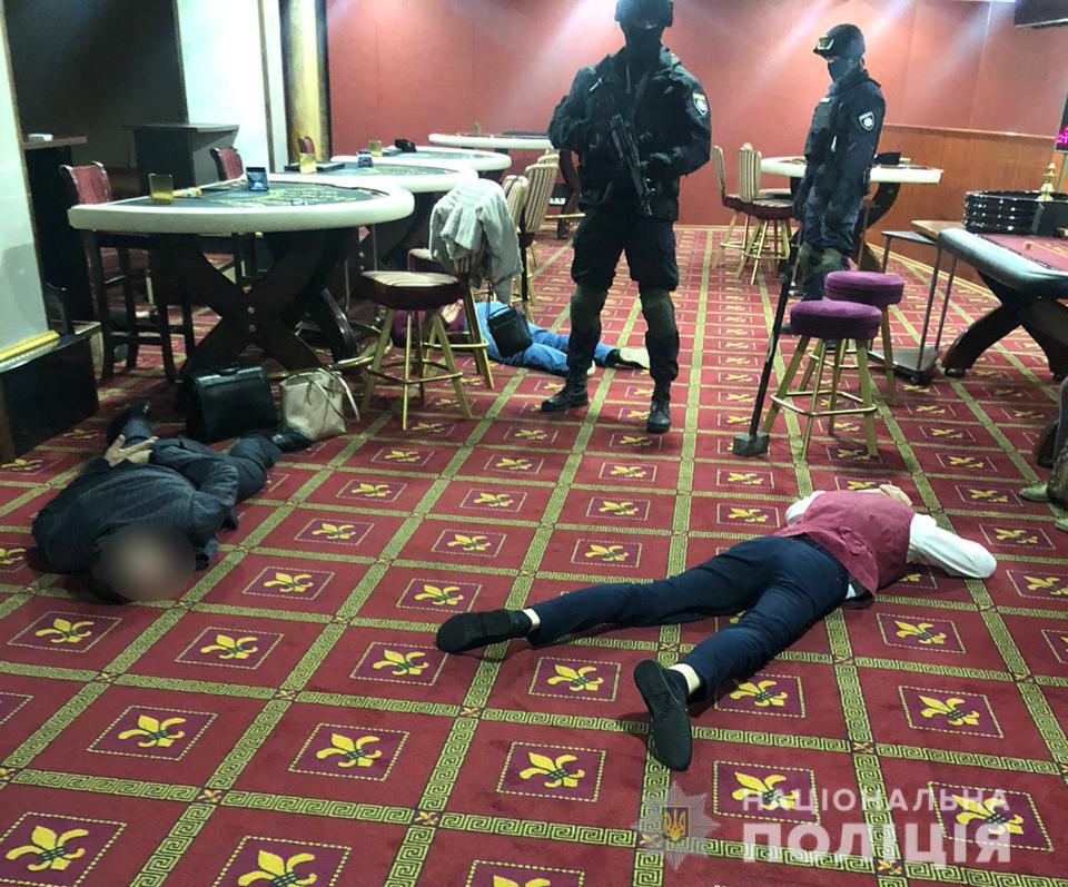 В Харькове правоохранители пресекли деятельность подпольного казино